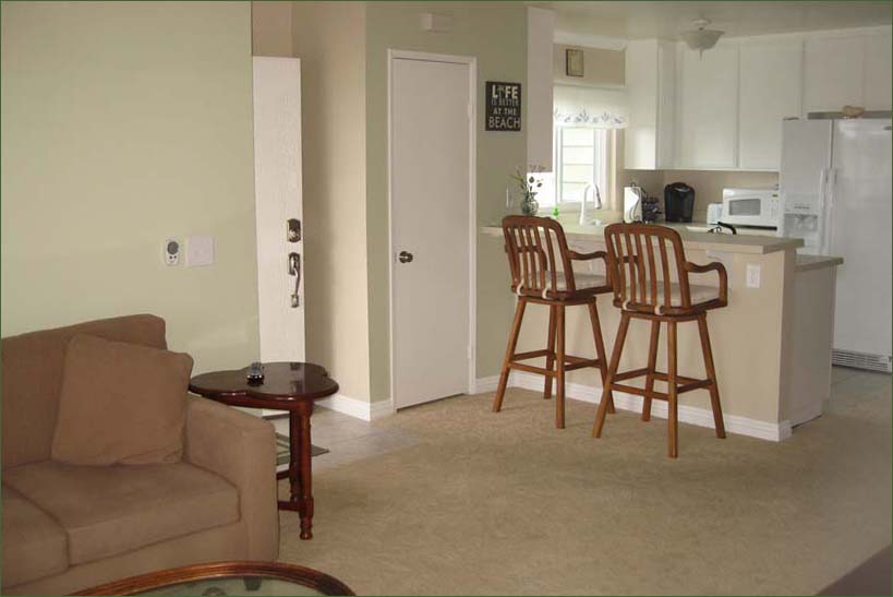 Spacious and modern furnishing perfect for families on holiday on the Pacific.